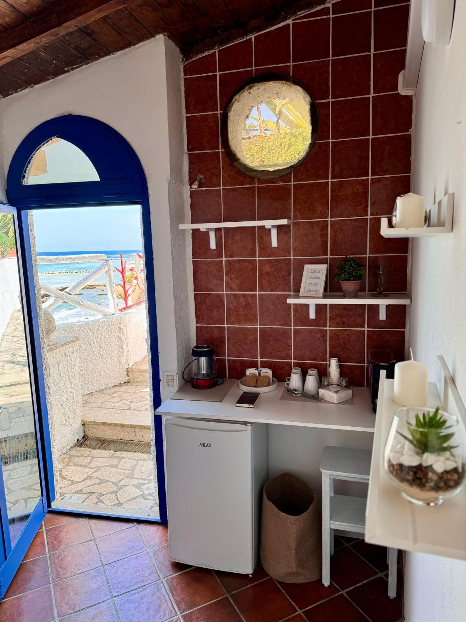 Golden Home Anzio Exterior photo